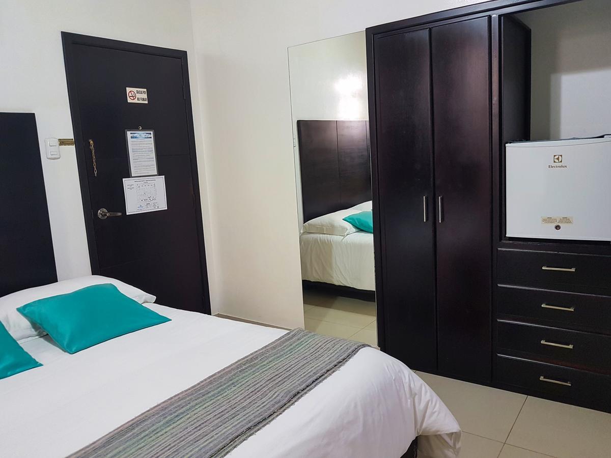 מנטה Hostal Blue Pacific מראה חיצוני תמונה